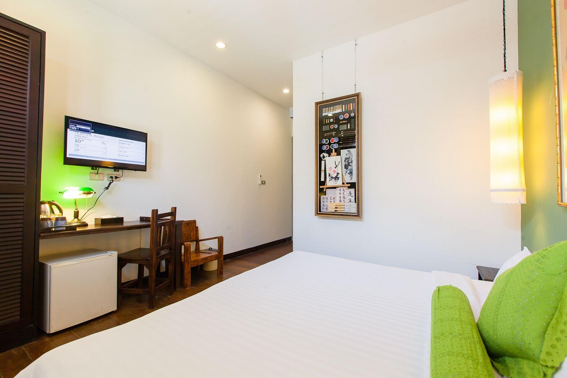 The Memory At On On Hotel Phuket Bagian luar foto