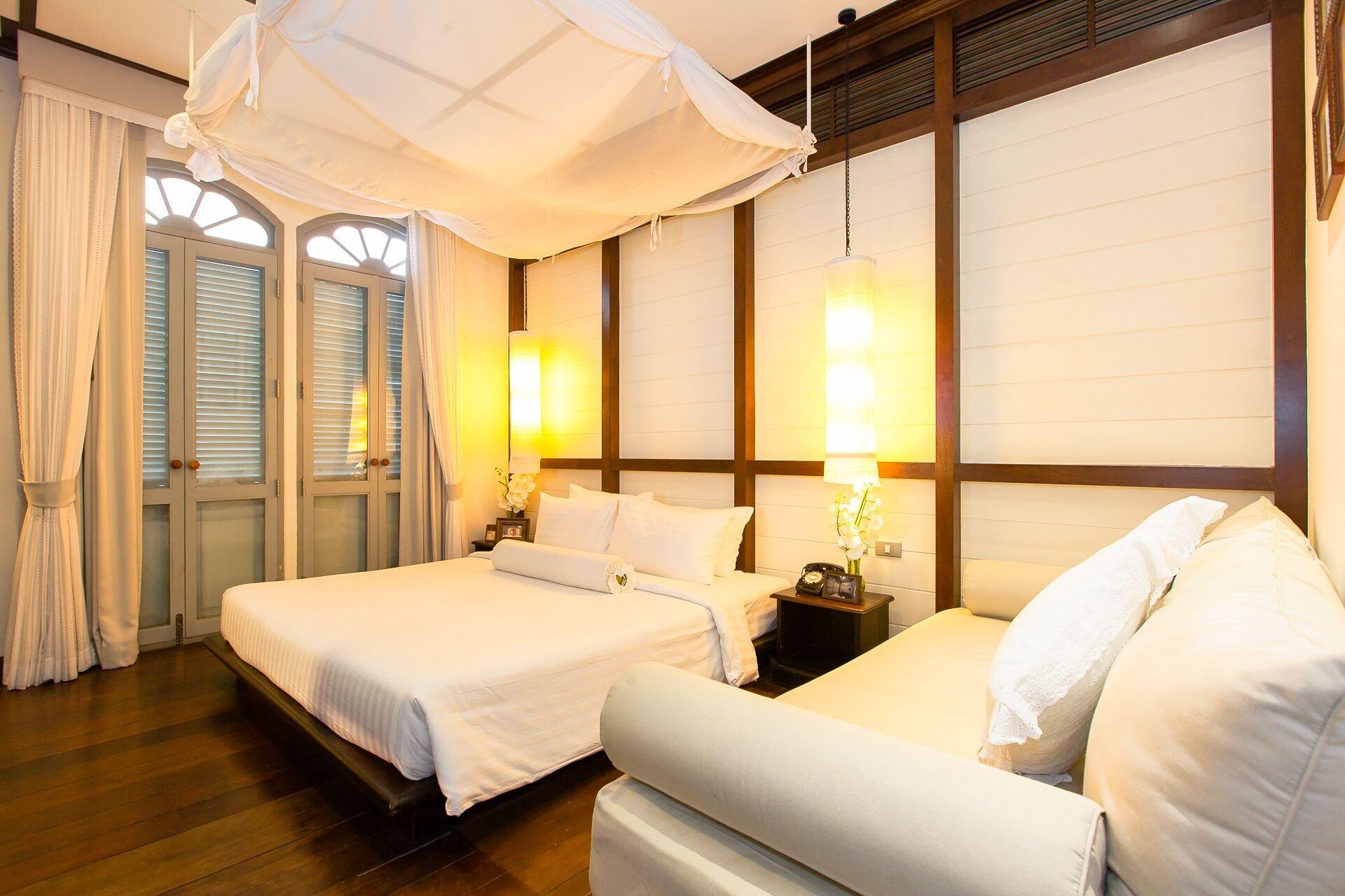 The Memory At On On Hotel Phuket Bagian luar foto