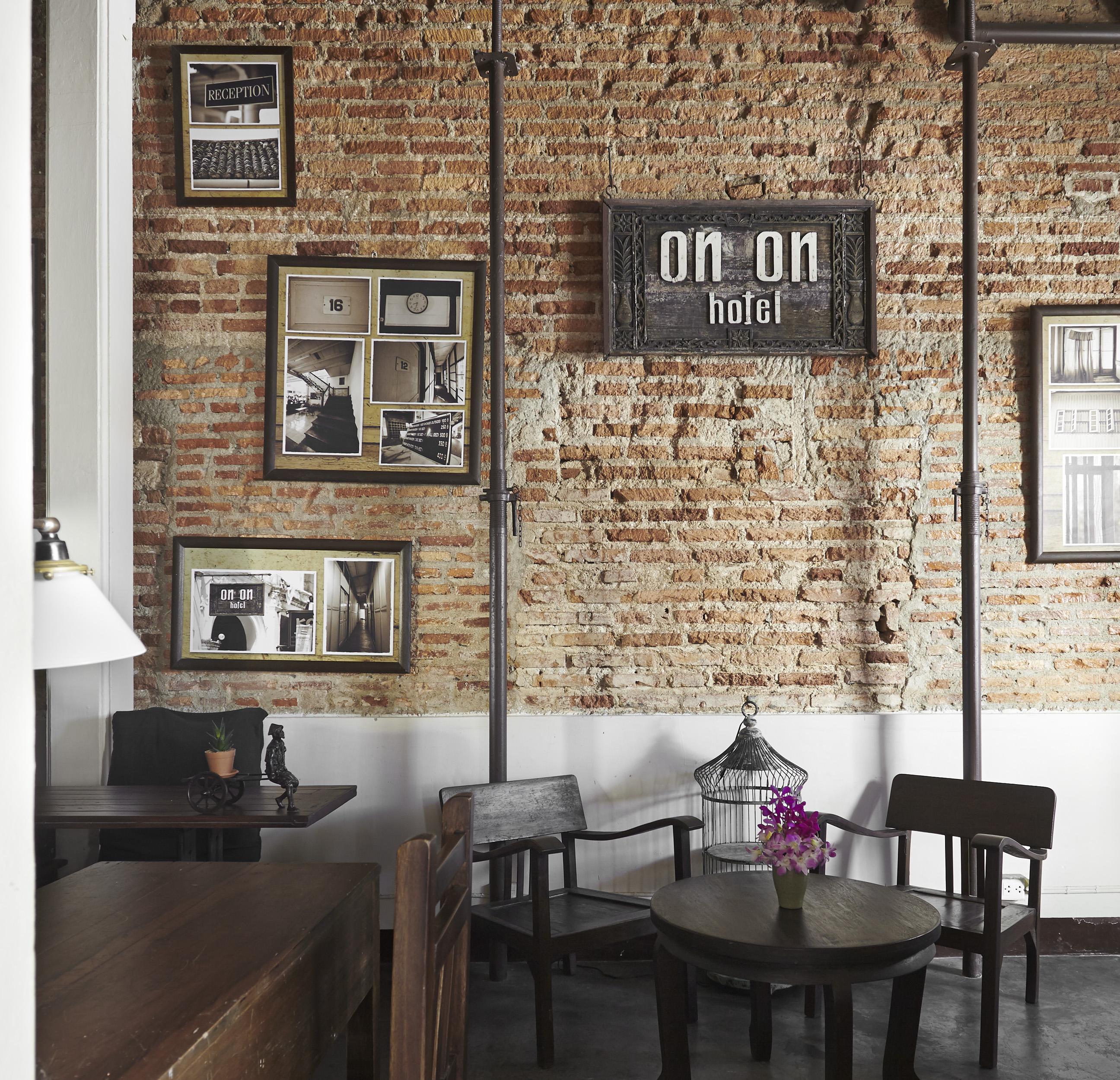 The Memory At On On Hotel Phuket Bagian luar foto